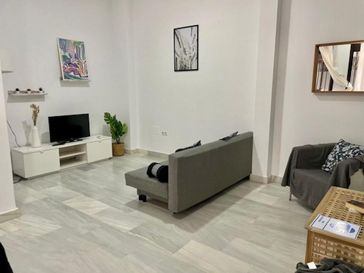Holidays2Malaga Jinetes Junto Casco Historico & Parking Apartment Екстериор снимка