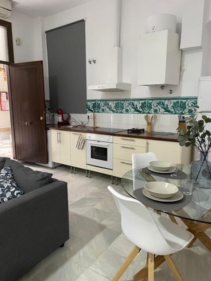 Holidays2Malaga Jinetes Junto Casco Historico & Parking Apartment Екстериор снимка